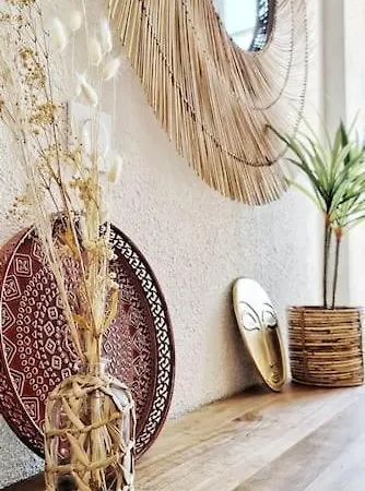 New #boheme Chic# Pied De La Cite #2 *